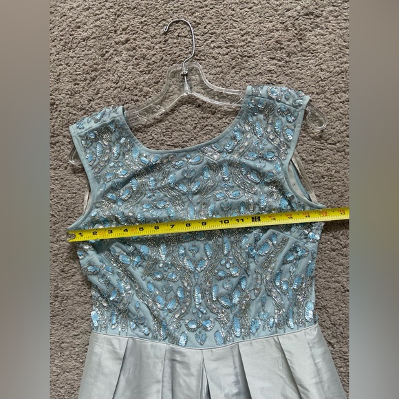 Gorgeous Aidan Mattox Prom Wedding Evening Gown Blue Gray Sequins Beads Size 4 - Picture 12 of 16